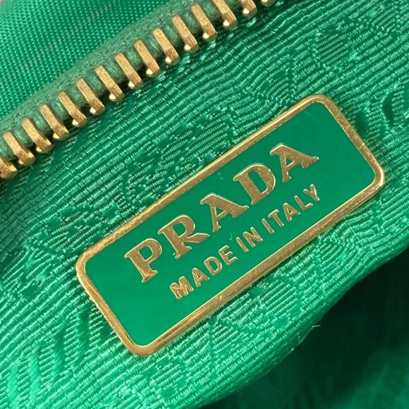 PRADA Cosmetics Pouch logo With strap Clutch bag Nylon Green - Picture 16 of 16